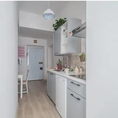 Apartment House *